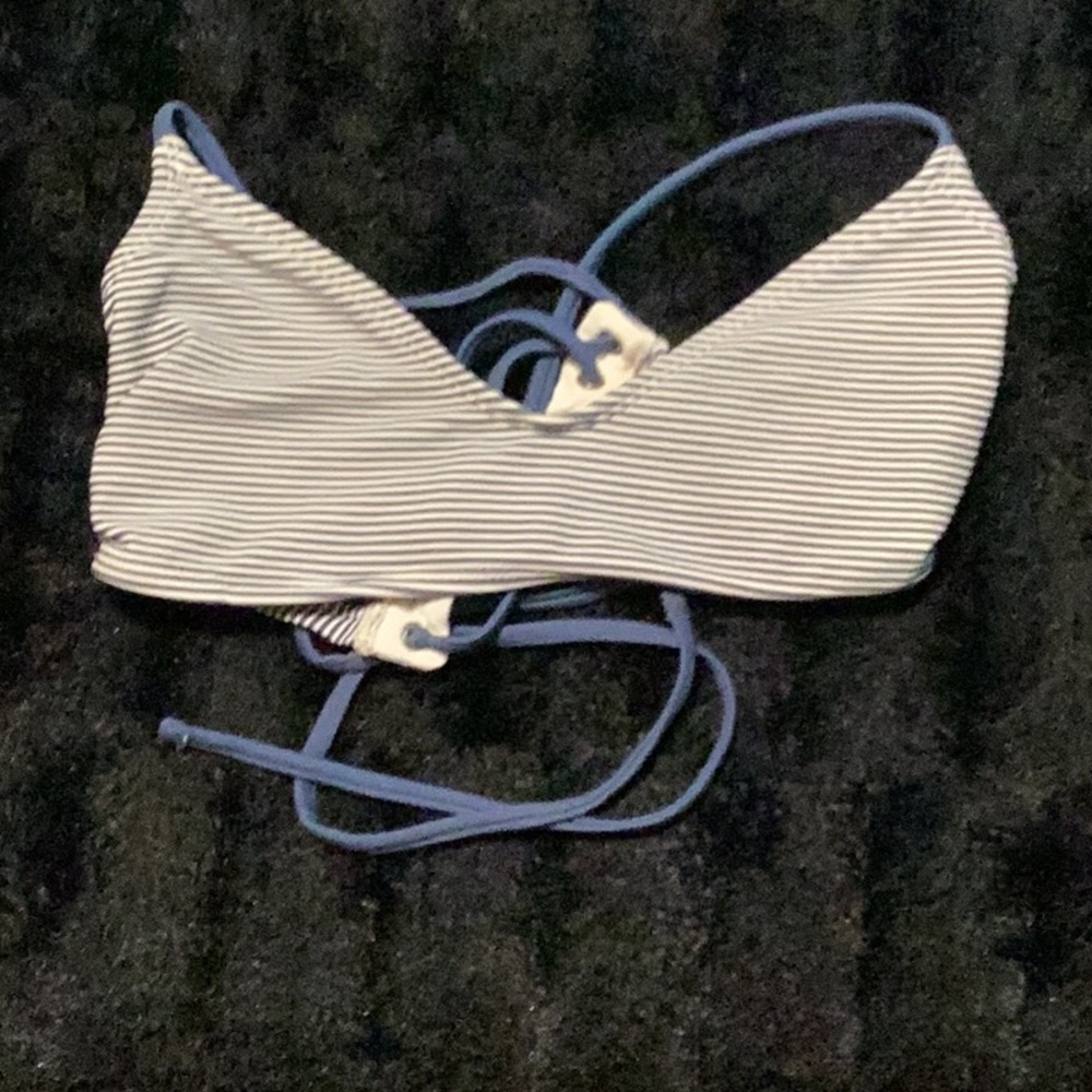 Bikini top